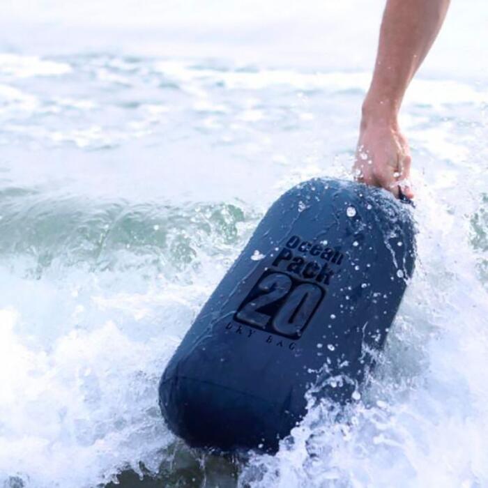 Bolsa impermeable para la playa o deporte - Imagen 6