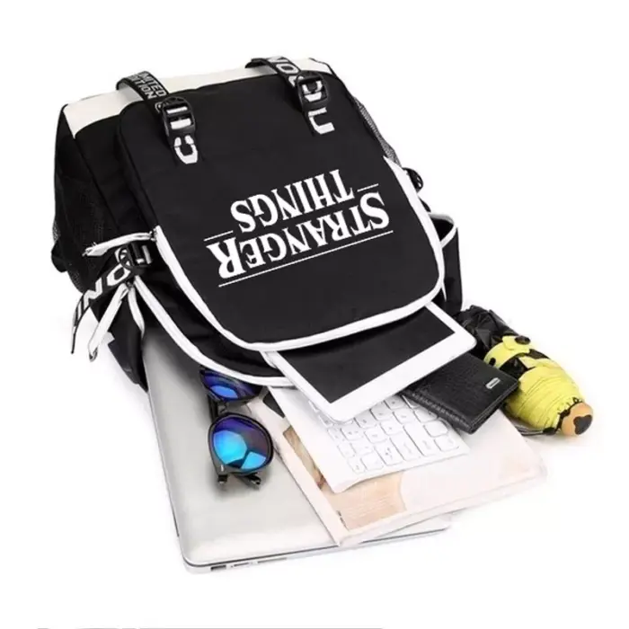 Mochila escolar Stranger things - Imagen 4